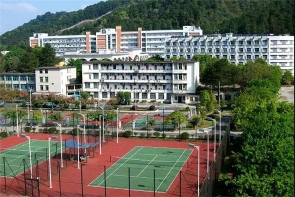 广州松山职业学院（广州松山职业学院多少亩）-图1