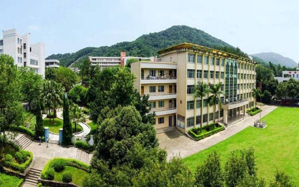 广州松山职业学院（广州松山职业学院多少亩）-图3