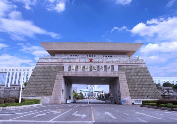 国防科技大学校园图片（国防科技大学校园图片实拍）