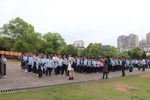 衡阳财政工业职业学校（衡阳财政工业职业学校旁边的快递站叫什么）-图2