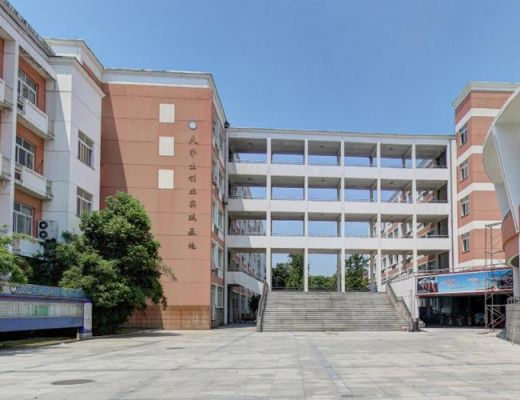 江苏常州轻工职业学院（常州轻工职业技术学院现在叫什么）