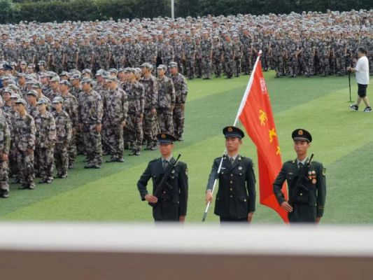 柳州城市职业学院征兵（柳州城市职业学院军训）-图1