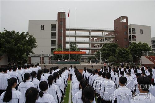 柳州市苐一职业学院（柳州第一职业中学）-图3