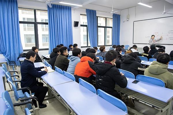 职业学院的教学特点（职业学院的教学特点是）-图2